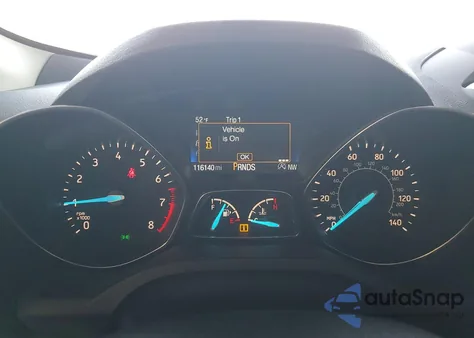 2018 Ford Escape Titanium z USA, uszkodzony, nr VIN 1FMCU9J91JUD26737